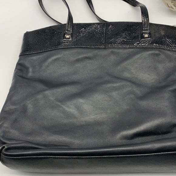Coach Black Leather Tote with Signature C Circle - Picture 6 of 9